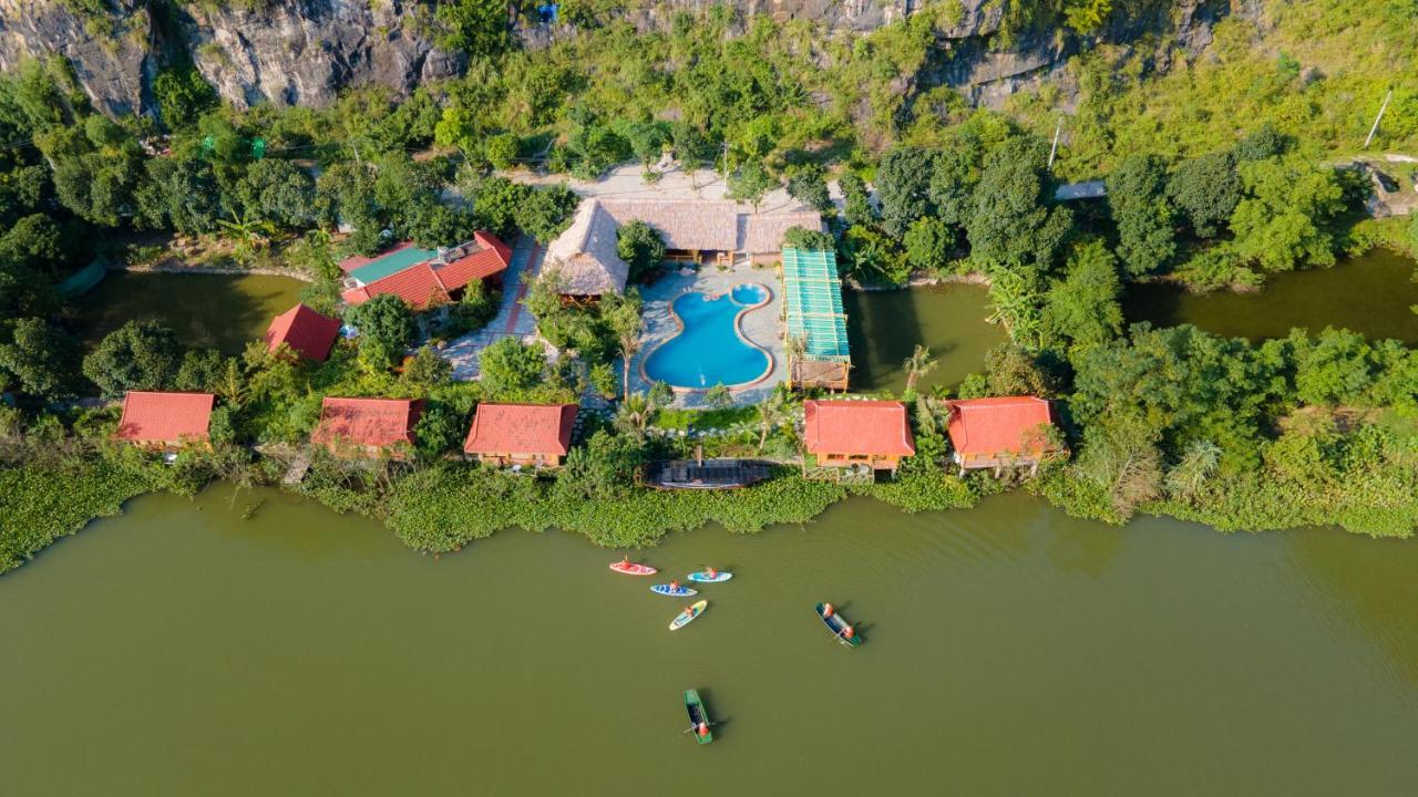 Xuan Son Lakeside Bungalow Ninh Binh Exterior foto