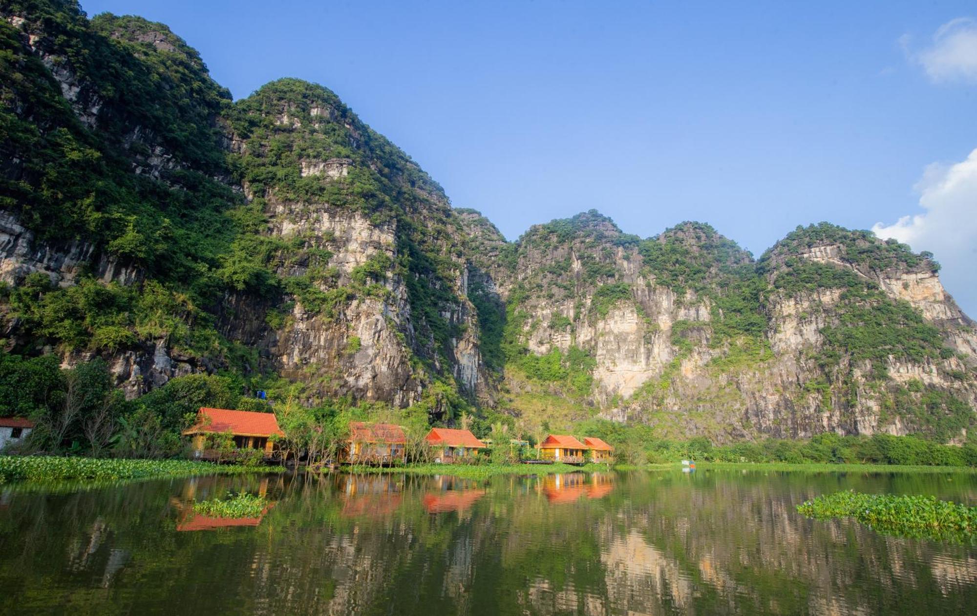Xuan Son Lakeside Bungalow Ninh Binh Exterior foto
