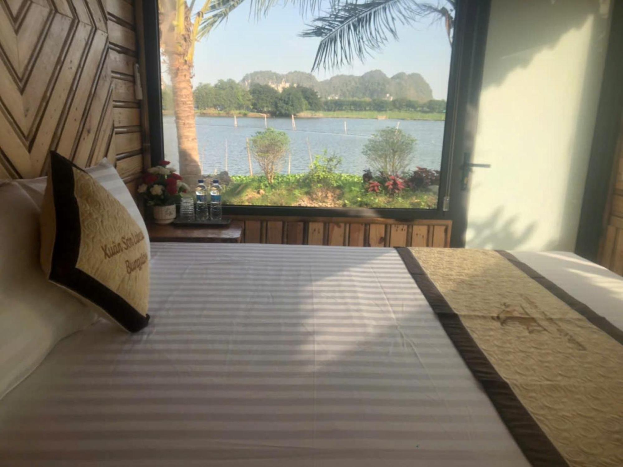 Xuan Son Lakeside Bungalow Ninh Binh Exterior foto