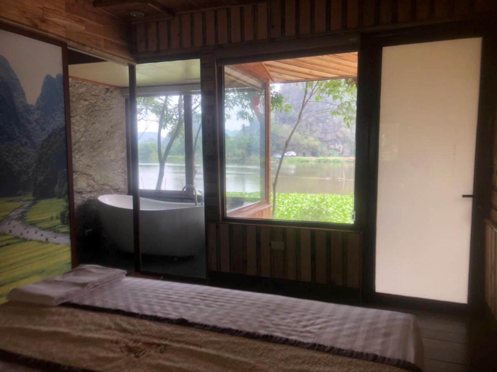 Xuan Son Lakeside Bungalow Ninh Binh Exterior foto